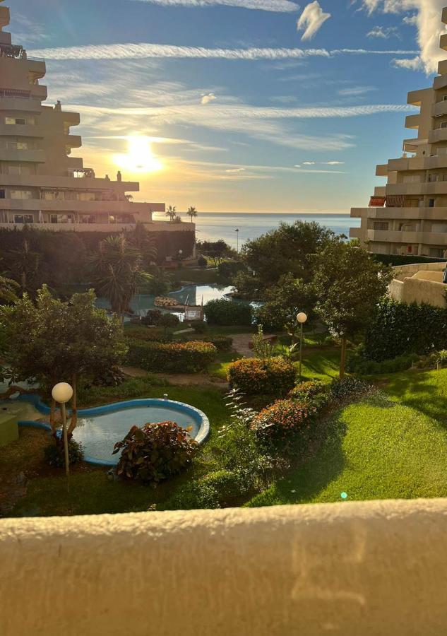 Benalbeach Sea View 24H Entry Бенальмадена Экстерьер фото