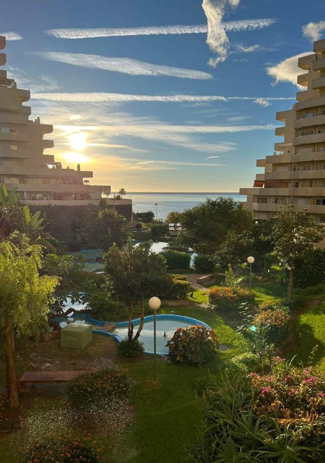 Benalbeach Sea View 24H Entry Бенальмадена Экстерьер фото